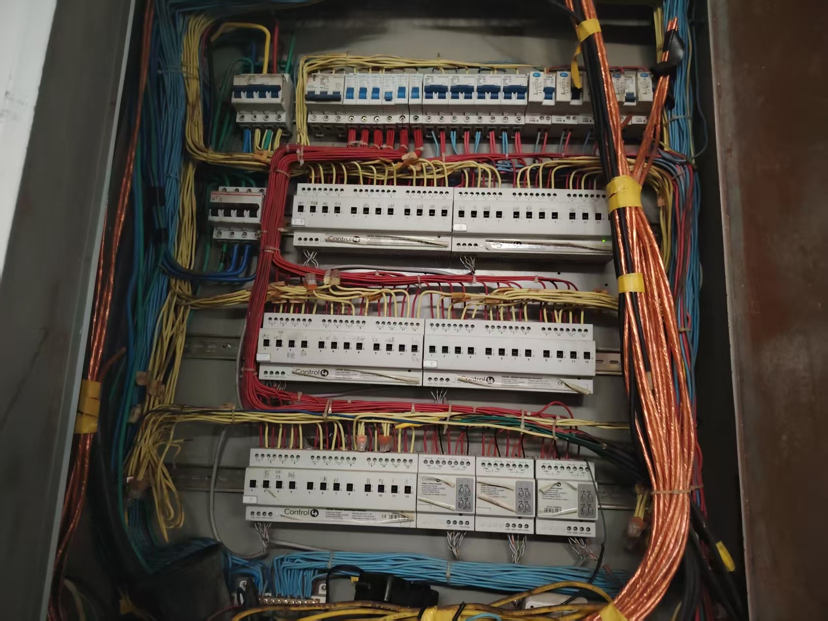 湖南柏晶智能科技有限公司